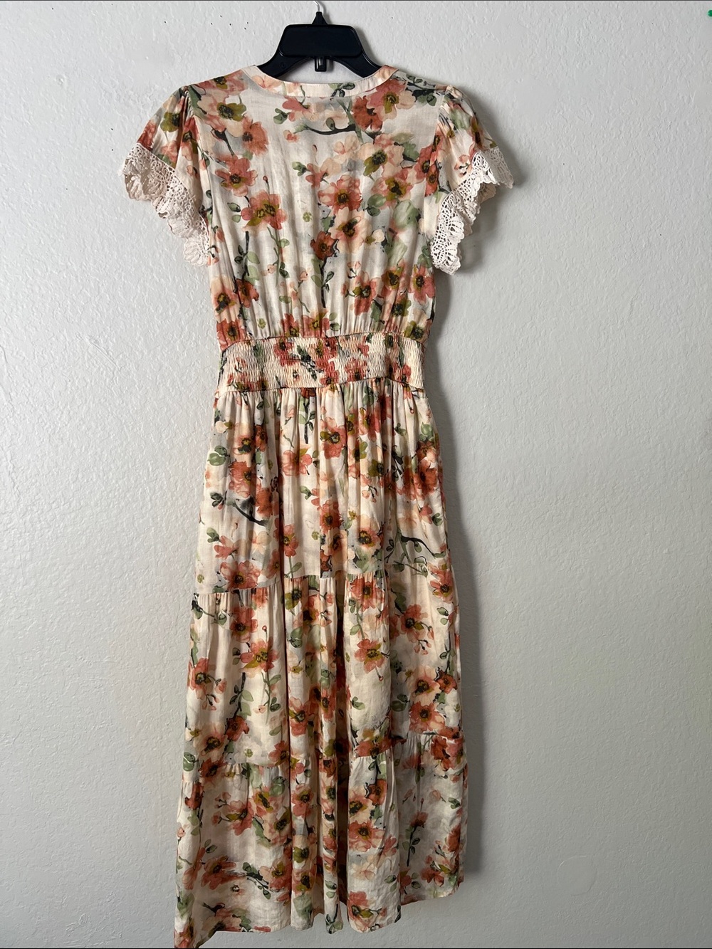 Like New! BALTIC BORN Aliyah Midi Dress Coral Floral in Size S - Picture 8 of 16